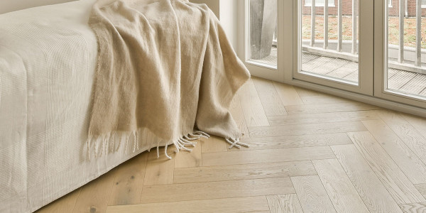 Reformas Integrales Rosselló · Instalación de Parquet, Moquetas, Gres, Porcelánicos