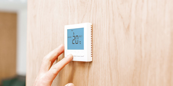 Rehabilitación / Reformas de Casas Rosselló · Instalación de Sistemas Climatización y Aire Acondicionado