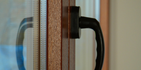 Rehabilitación / Reformas de Pisos Ivars d'Urgell · Cambiar Ventanas y Persianas